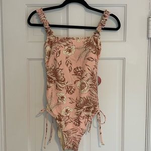 One Piece Swimsuit - Agua Bendita x Target